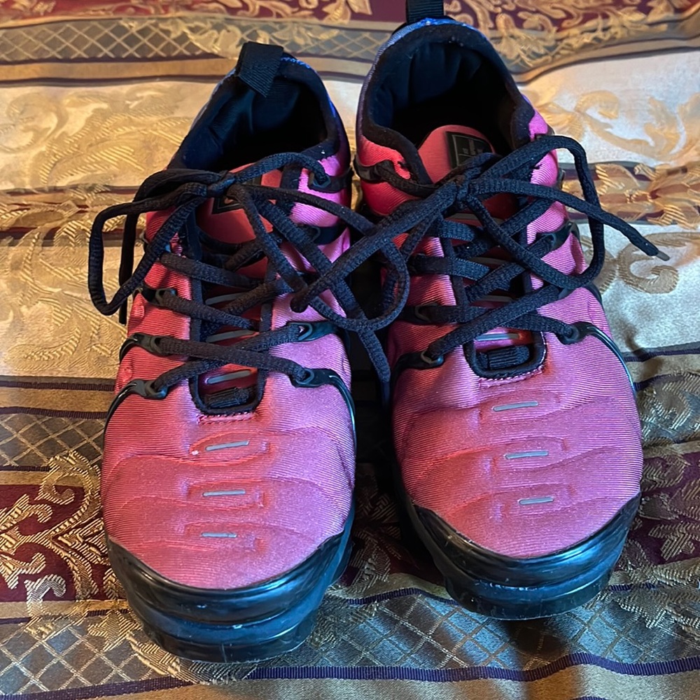Pink Nike Vapormax Shoes